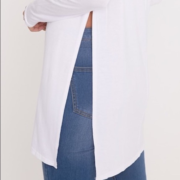 Tamsyn High Slit Top - Picture 2 of 6