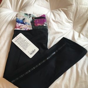 NWT: Lululemon Pace Pusher Crop Leggings