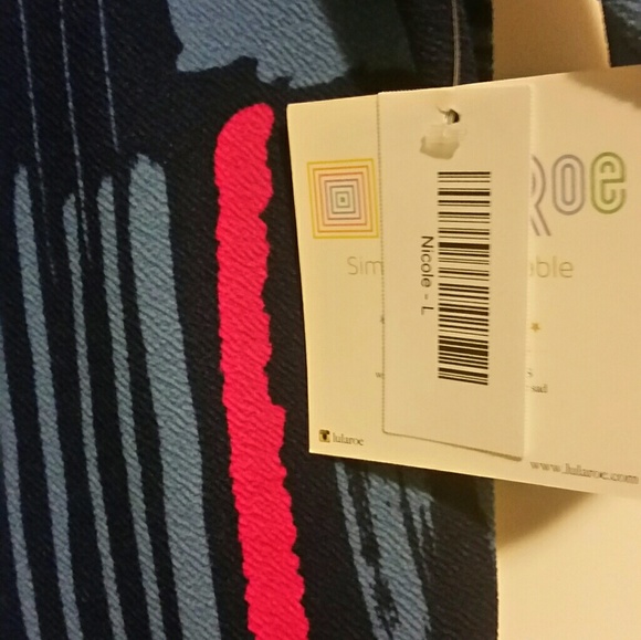 Lularoe Nicole dress - Picture 2 of 2