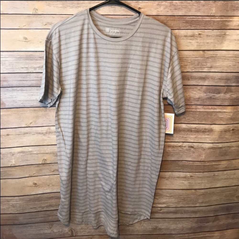 LuLaRoe Patrick T size Medium