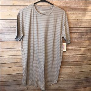 LuLaRoe Patrick T size Medium