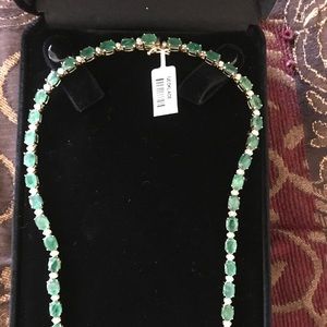 32 carat emerald 1.75 Ct diamond necklace.