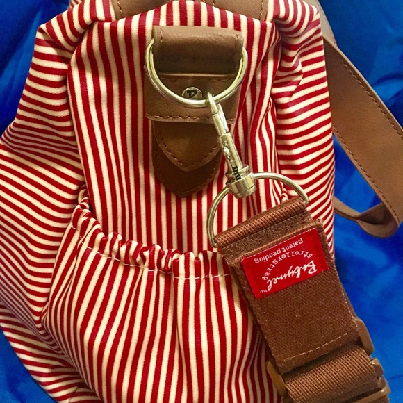 Babymel diaper bag - Picture 3 of 6