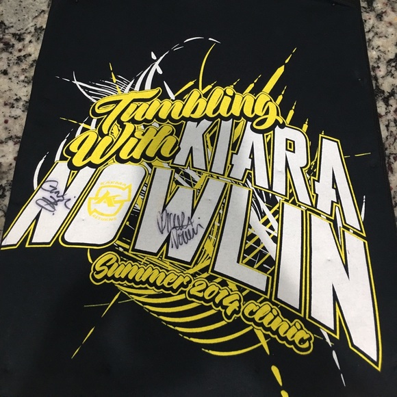 Gabi Butler clinic tee - Picture 1 of 2