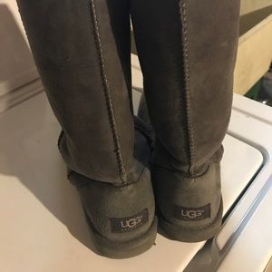 Women's Ugg Boots Size 9