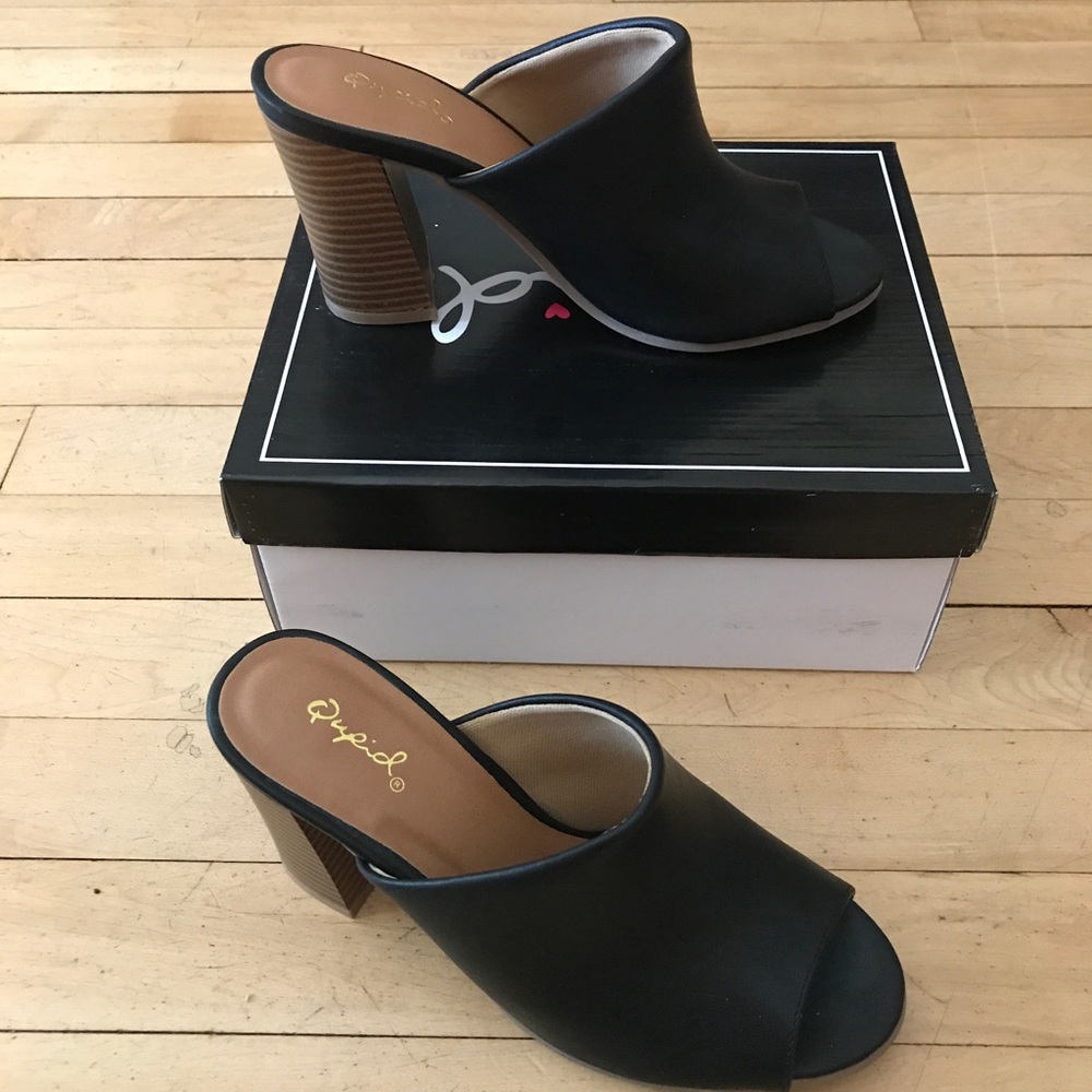 {Qupid} Heeled Sandals