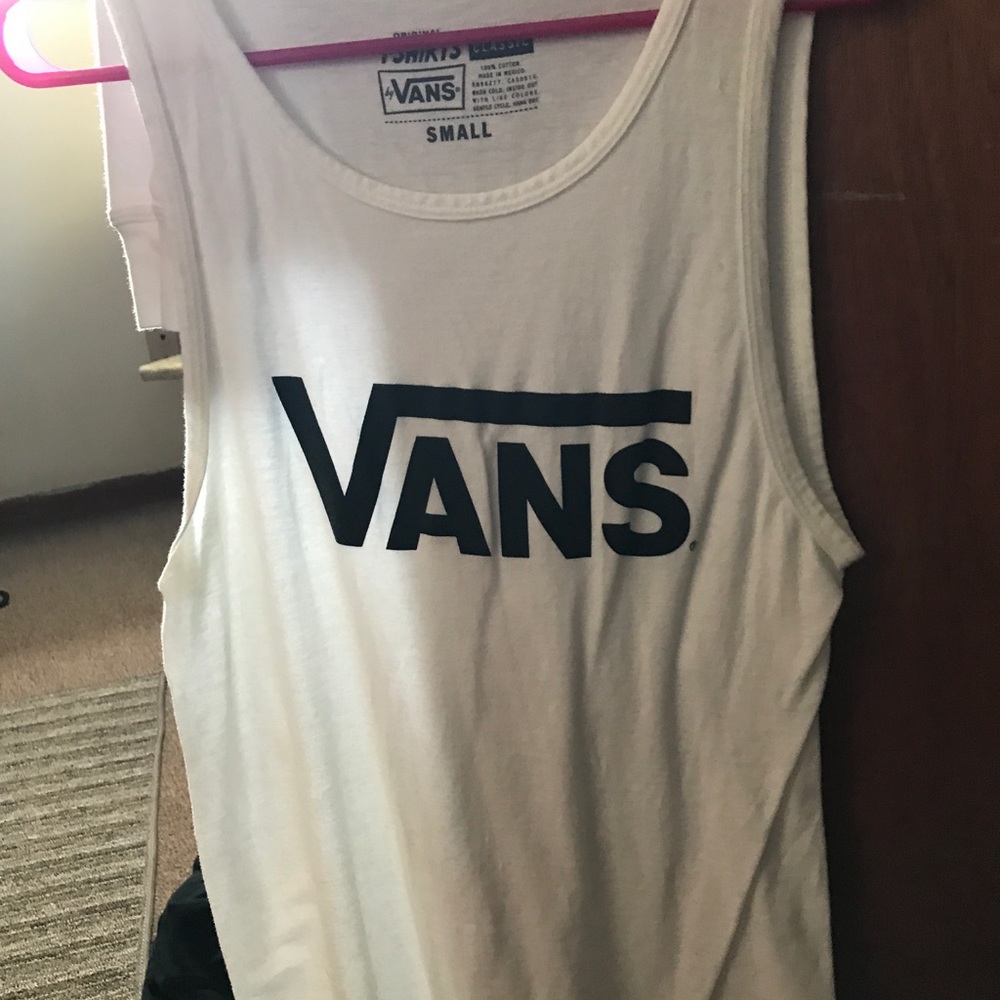 Vans tanks