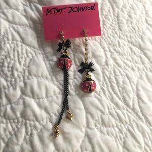 NWT Betsey Johnson lady bug earrings