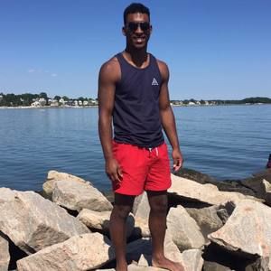 Meet your Posher, Devin