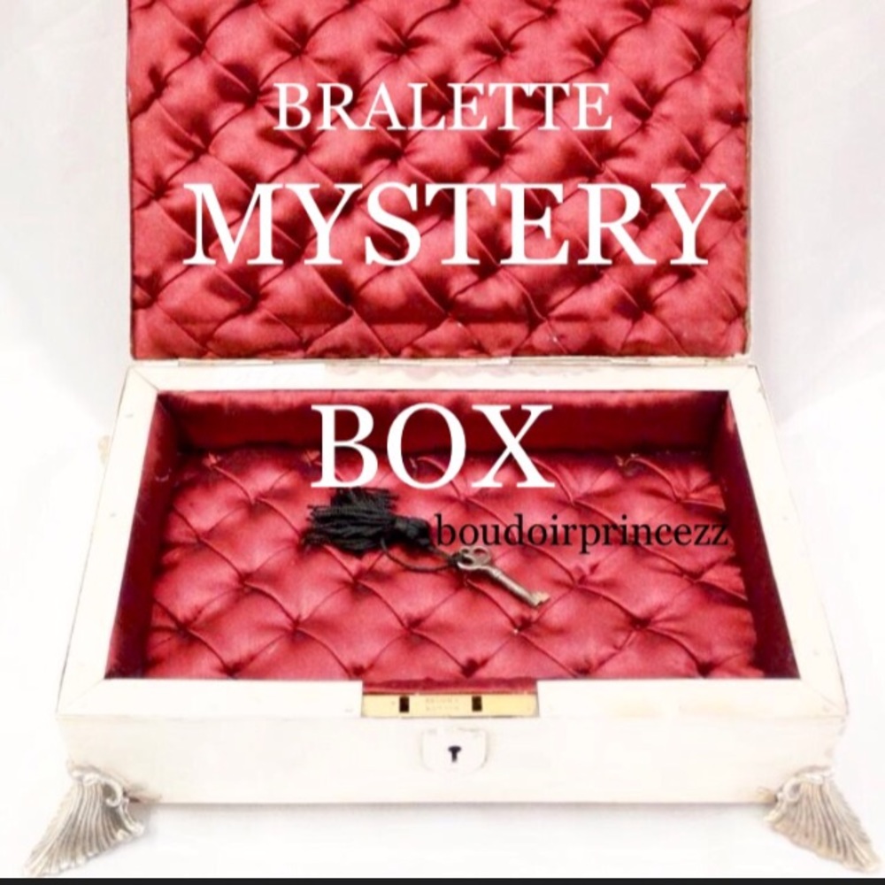 🌹3 X VALUE! Victorias Secret Bralette Mystery Box