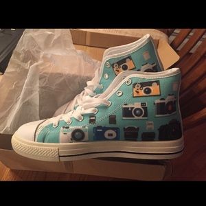 Women's High Top Tennis Shoes