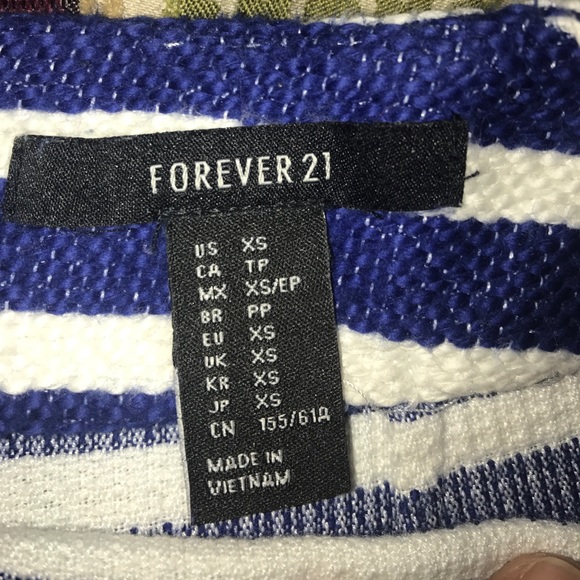 High wasted Shorts From Forever 21 - Picture 2 of 3