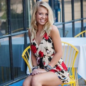 Meet your Posher, Kenzie