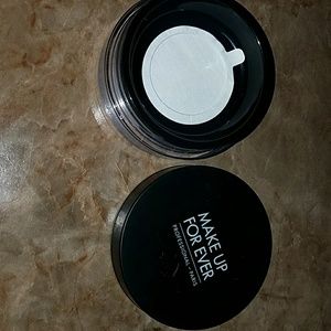 Makeup Forever Ultra HD Finishing Powder (Loose)