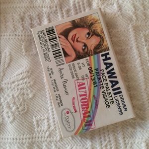 Balm Cosmetics  Palette : Hawaii Drivers License