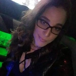 Meet your Posher, Daniela