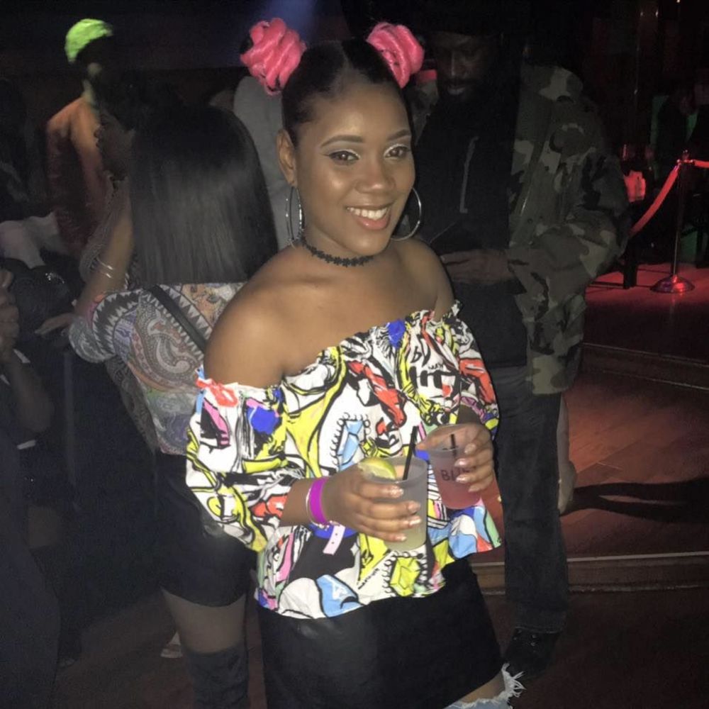 Meet your Posher, Jonaki