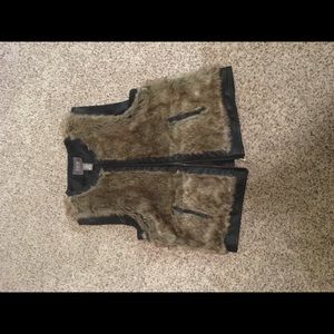 BKE Fur vest from Buckle