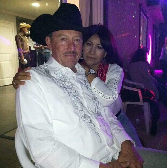 Meet your Posher, Mark - Picture 1 of 1