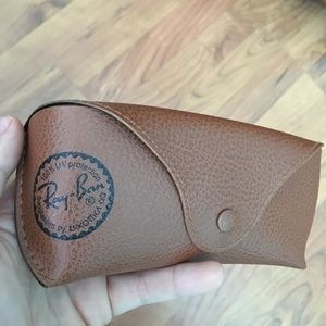 Ray ban carrying case