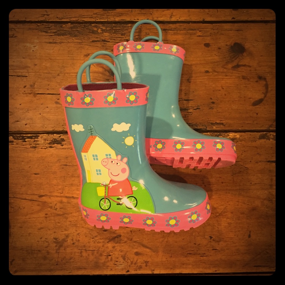 Peppa Pig rain boots