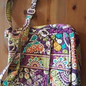 Vera bradley cross body ipad compartment