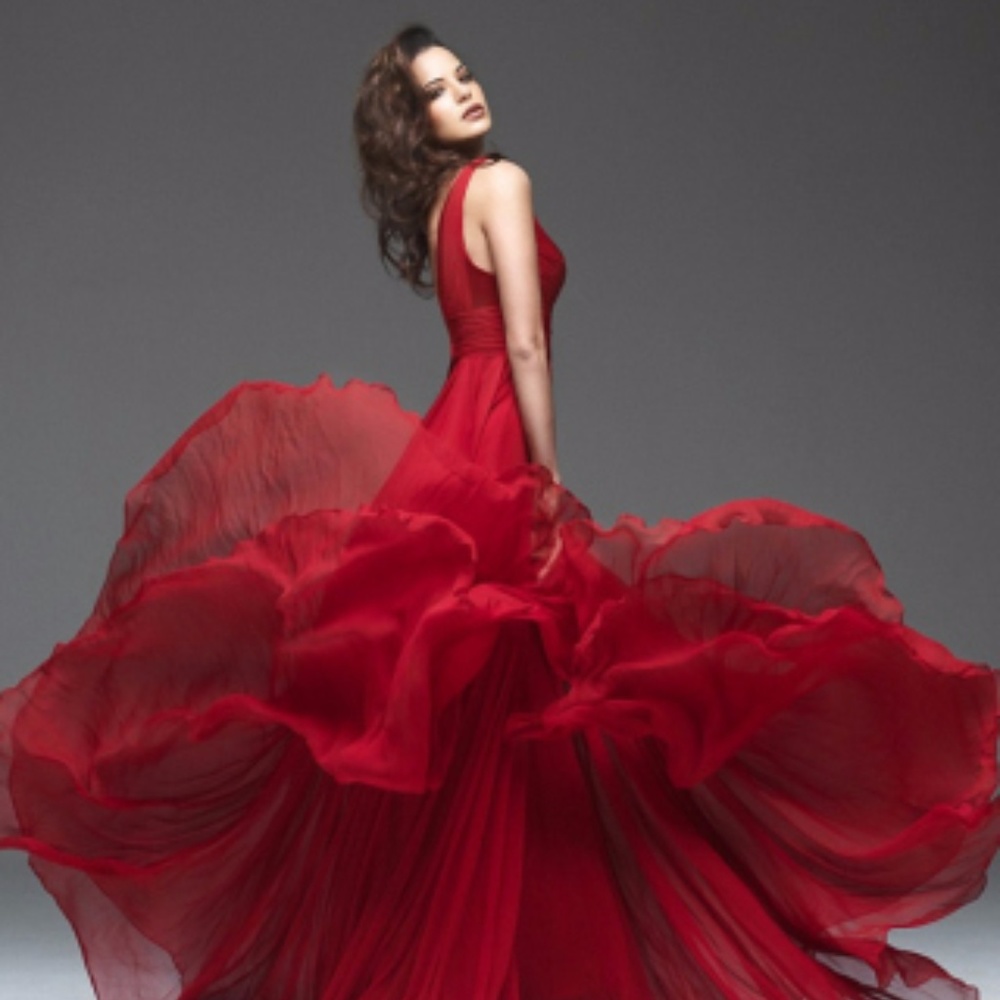 Hello!  Welcome to Red Dress Resale Boutique!