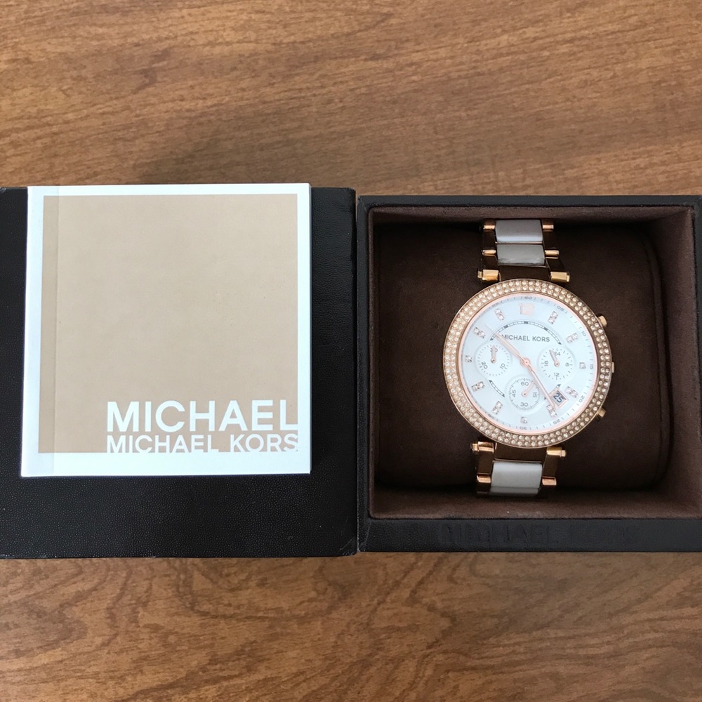 Mk Watch - image 1