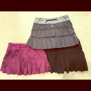 Lululemon tennis skirts 3 grey fuchsia black SZ 4