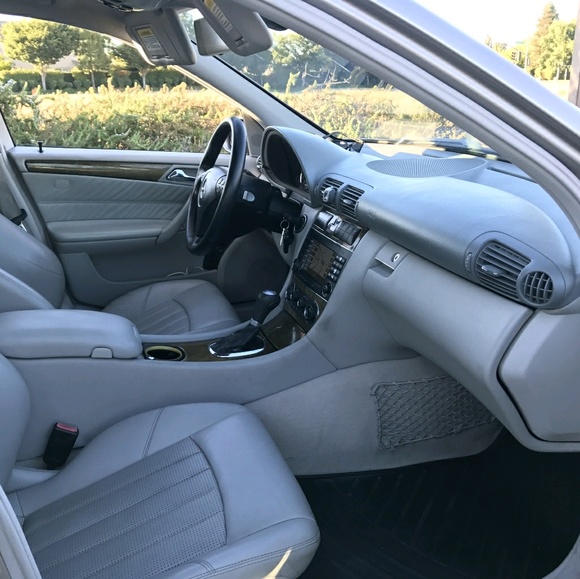 Meet your Posher, William - Picture 1 of 1