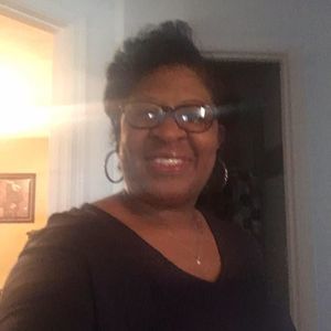 Meet your Posher, Sharron