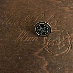 Small enamel Inverted Pentagram with Baphomet COS