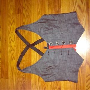 Cropped vest