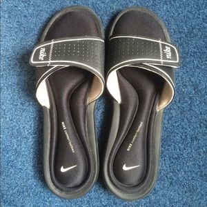 Nike Slides