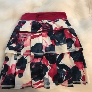 Lululemon Pace Setter skirt size 12 Tall
