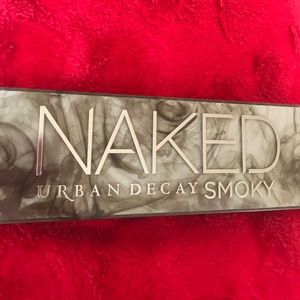 Urban Decay 'Smoky' Eyeshadow Palette