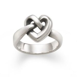 James Avery Heart Knot ring 💍