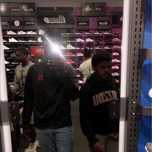 Meet your Posher, Bj