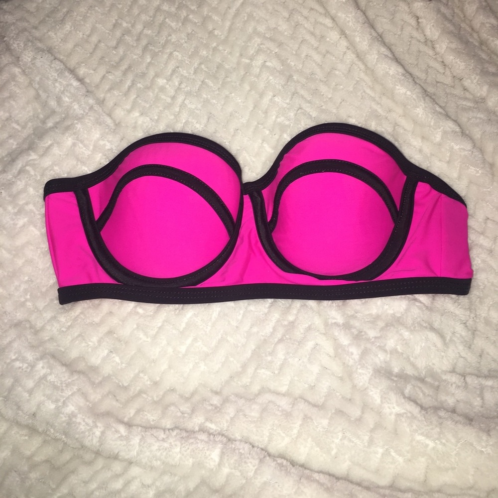 Hot pink strapless bikini top