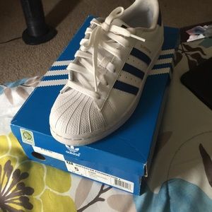 Adidas Superstar Foundation J