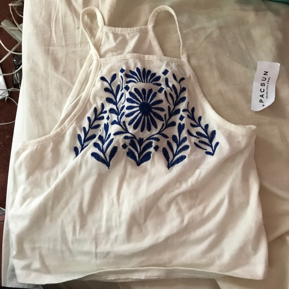 Small PacSun Crop top with tags