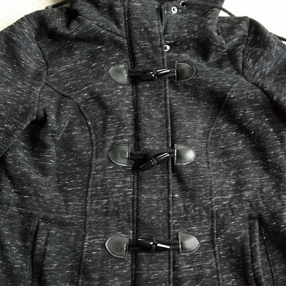 ❄️(KOHLS )Toggle Jacket❄️ like new - Picture 2 of 8
