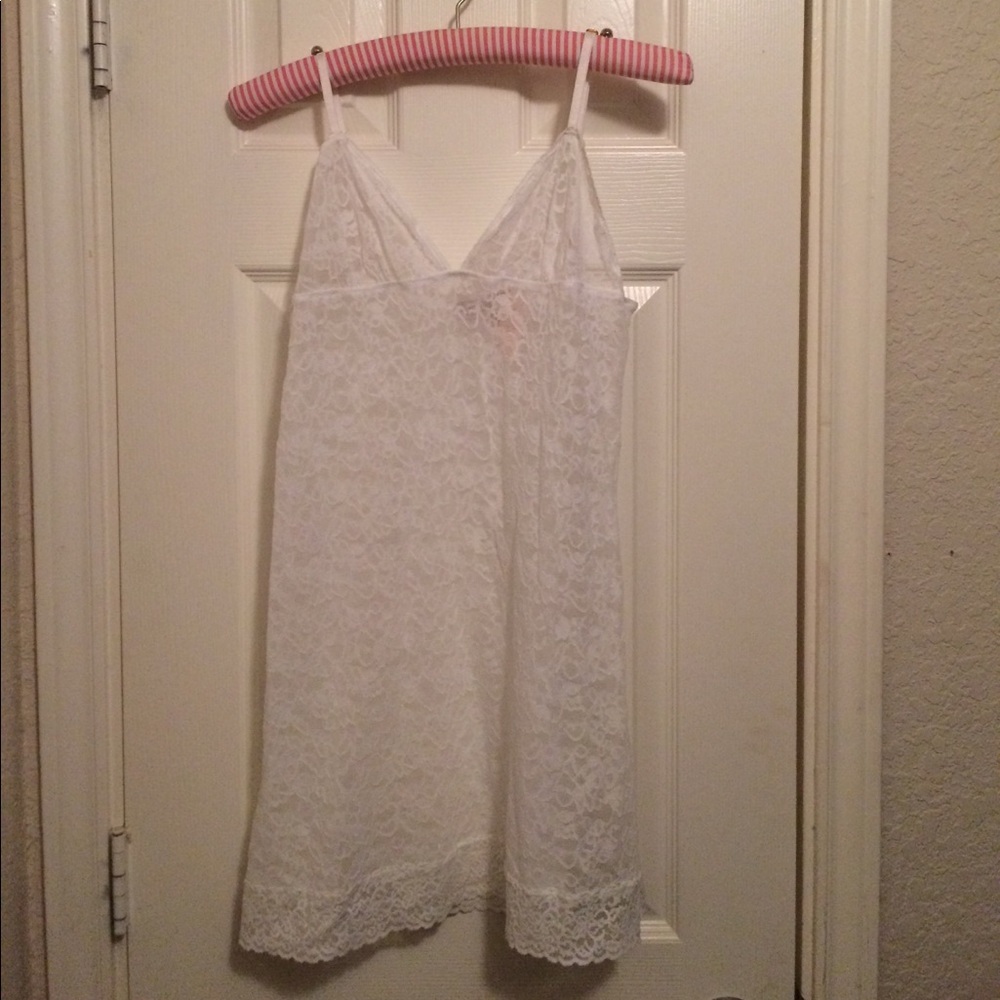 White Lace Fitted negligee