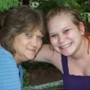 Meet your Posher, Pam