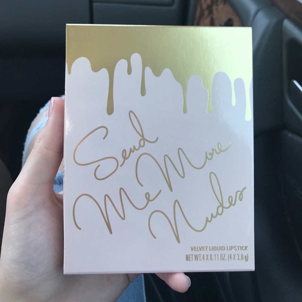 Kylie velvet liquid lipstick!!