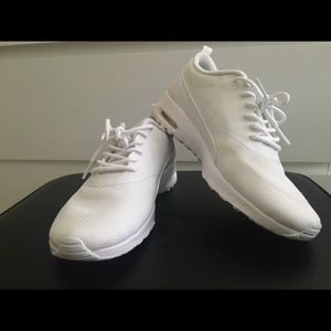 Nike Air Max Thea running shoes