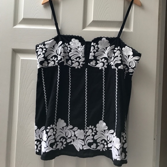 INC International Concepts Tops - Gorgeous embroidered top from I.N.C.!