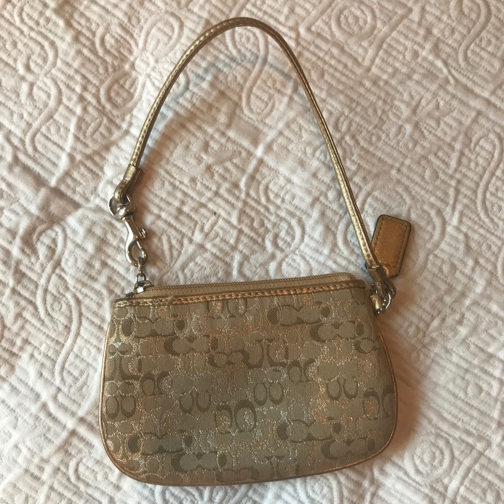 Coach wristlet - Picture 6 of 8