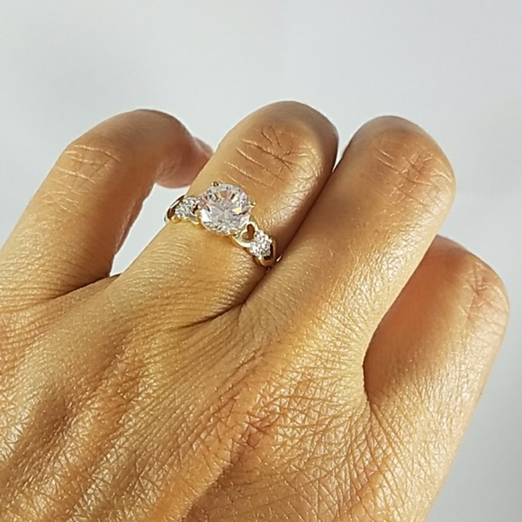 14k Solid Yellow Gold Heart Engagement Ring - Picture 7 of 8