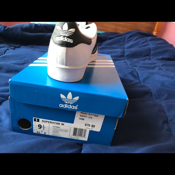 Adidas Superstars - Picture 6 of 6